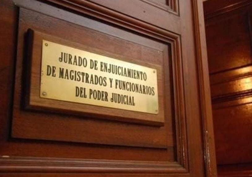 La Corte aceptó la renuncia del juez Alejandro Lerena, ¿y el gobernador?